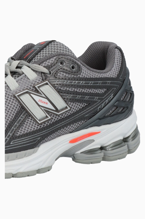 Sneakers New Balance U1906 - Gri | Magazin de fotbal echipament R