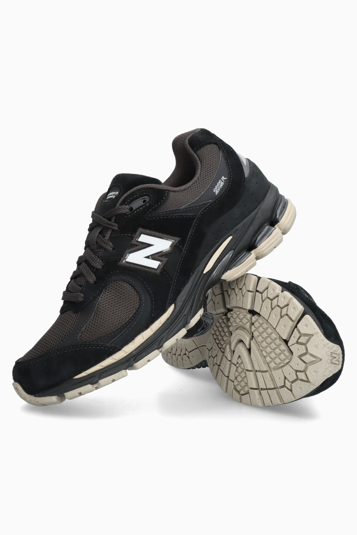 Sneakers New Balance U2002 - Black | R-GOL.com - Football boots 