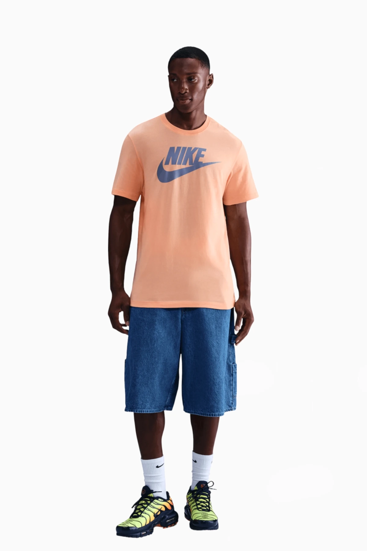 ar5004-734_1.webp