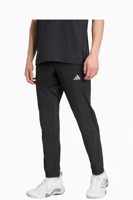 Pantaloni adidas Tech Apparel - Negru