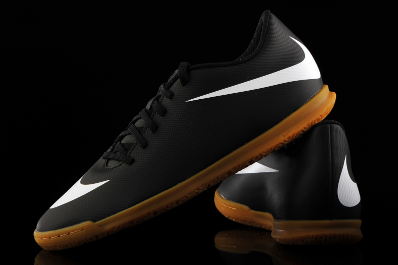 Nike Bravatax II IC Junior 844441-001 | R-GOL.com - Football boots \u0026  equipment