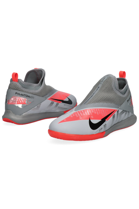 Nike phantom vision academy df junior indoor football hot sale trainers