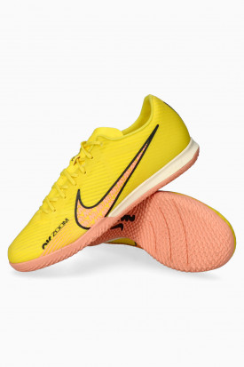 Diacrítico Estallar legal Nike Mercurial indoor football shoes (futsal) | R-GOL.com - Football boots  & equipment