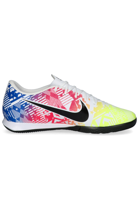 nike vapor 13 indoor