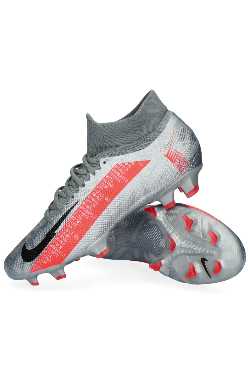 latest football shoes 218