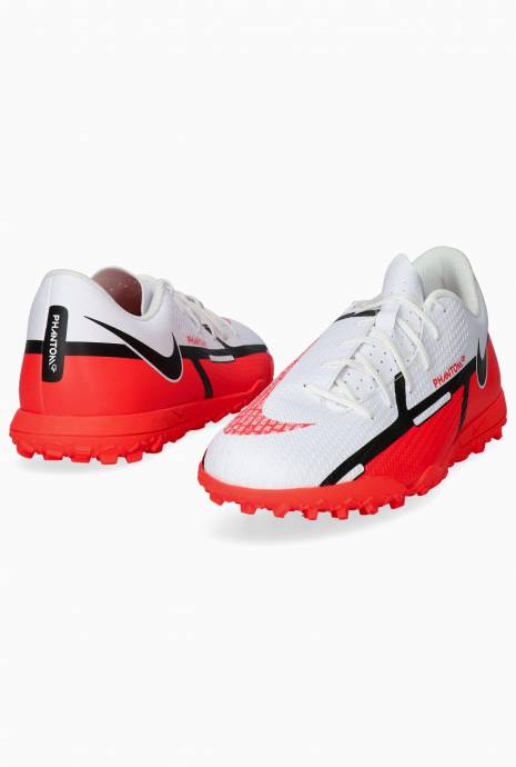 Nike Phantom GT2 Club TF | R-GOL.com - Football boots & equipment