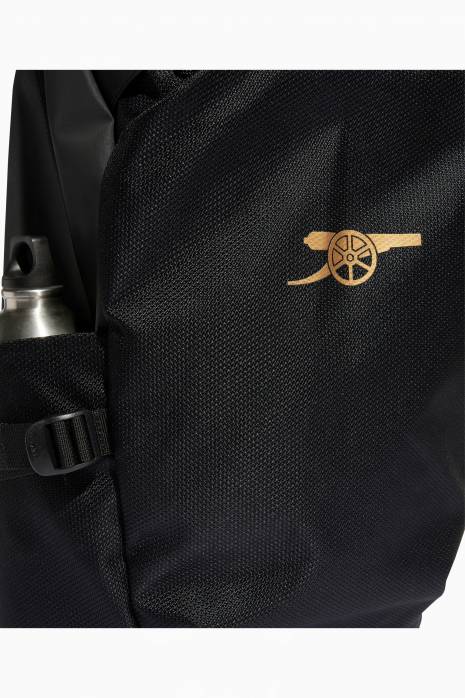 adidas arsenal backpack Home College Size 26 Victory Blue/Better Scarlet/White, Victory Blue/Better Scarlet/White, 26, Classic Perfect for everyday use or as a thoughtful gift for any Arsenal supporter. Arsenal adidas Backpack - Black