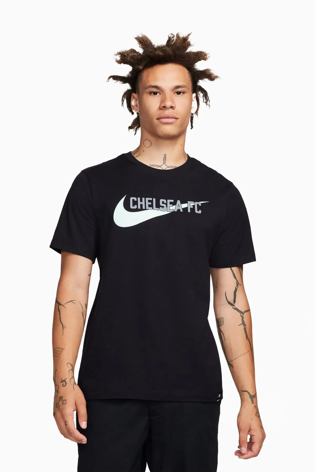 T-Shirt Nike Chelsea FC 23/24 Swoosh - Black | R-GOL.com