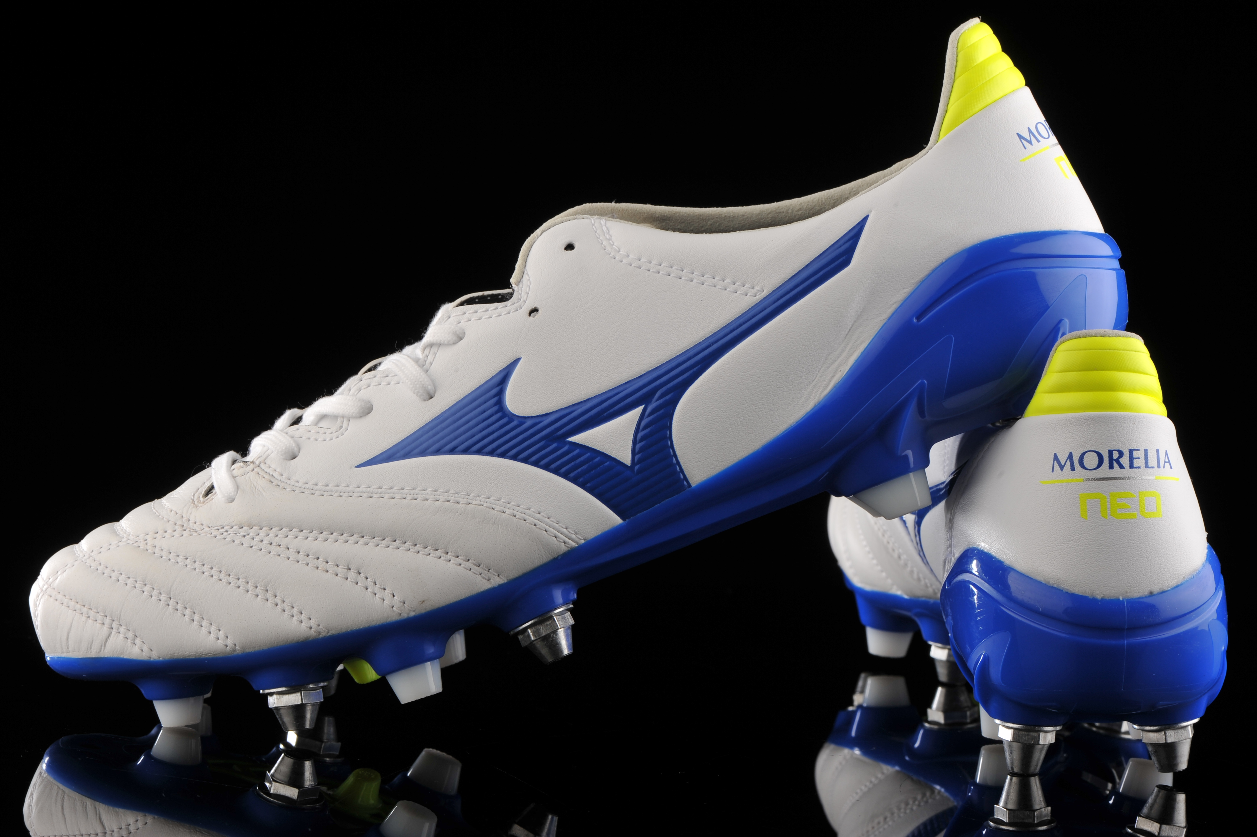 mizuno soft ground boots