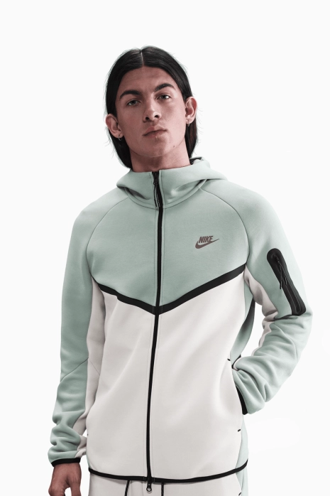 Nike Sportswear Tech Fleece Windrunner Hoodie | R-GOL.com