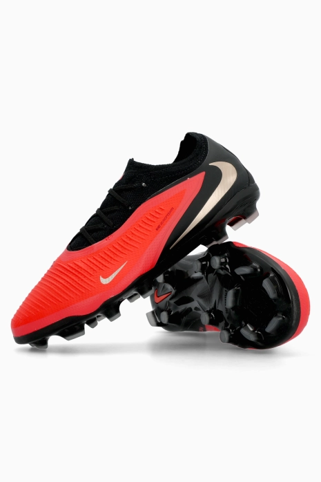 Бутсы Nike Phantom 6 Low Pro FG/MG Junior - красный