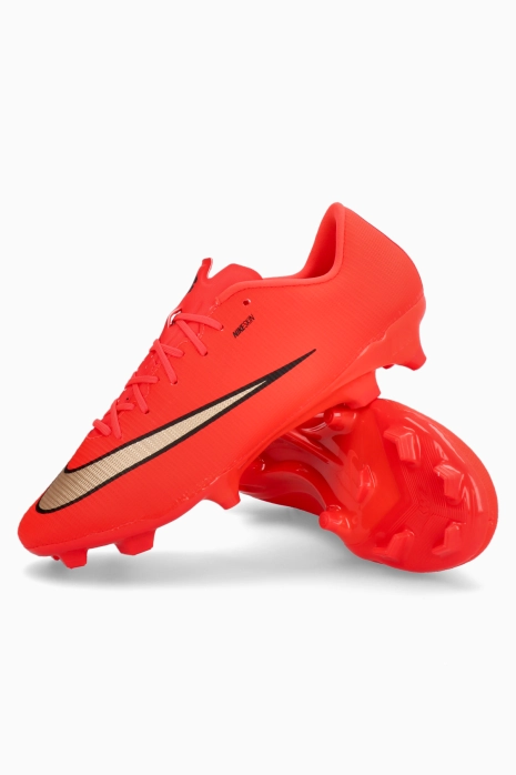 Бутсы Nike Zoom Mercurial Vapor 17 Academy FG/MG - красный