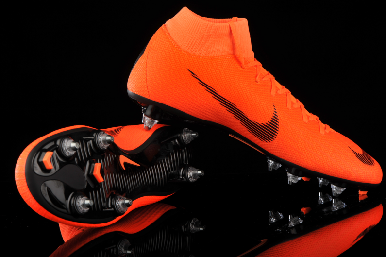 Mercurial Superfly VI Academy MG 26 HOMBRES.