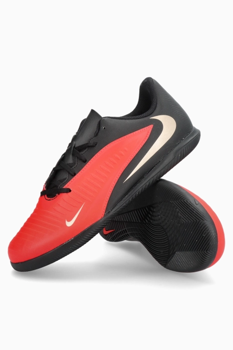 Футзалки Nike Phantom 6 Low Club IC Junior - красный
