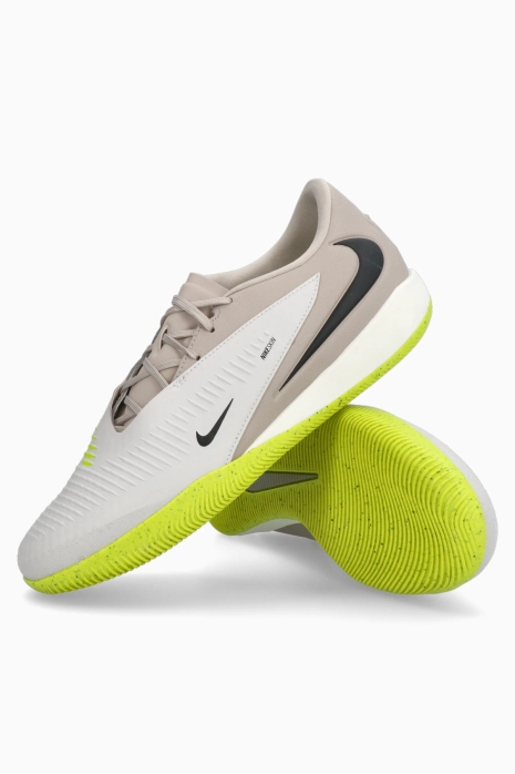 Halówki Nike Phantom 6 Low Academy IC - Biały