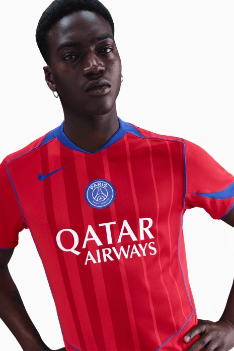 Football Shirt Nike PSG 25/26 third Stadium - Red | R-GOL.com