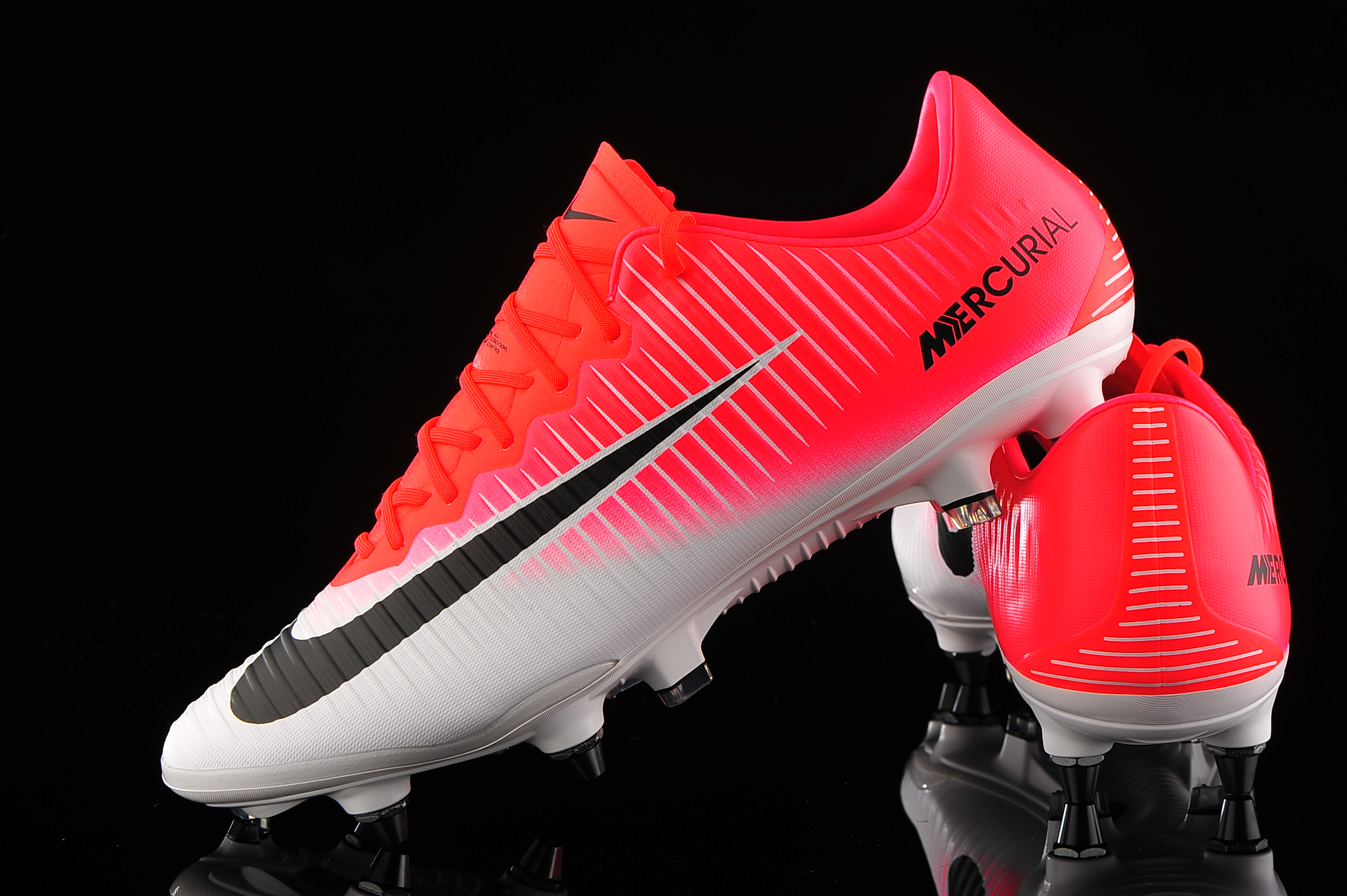 Nike Mercurial Vapor XI SG-PRO | R-GOL.com Football boots & equipment