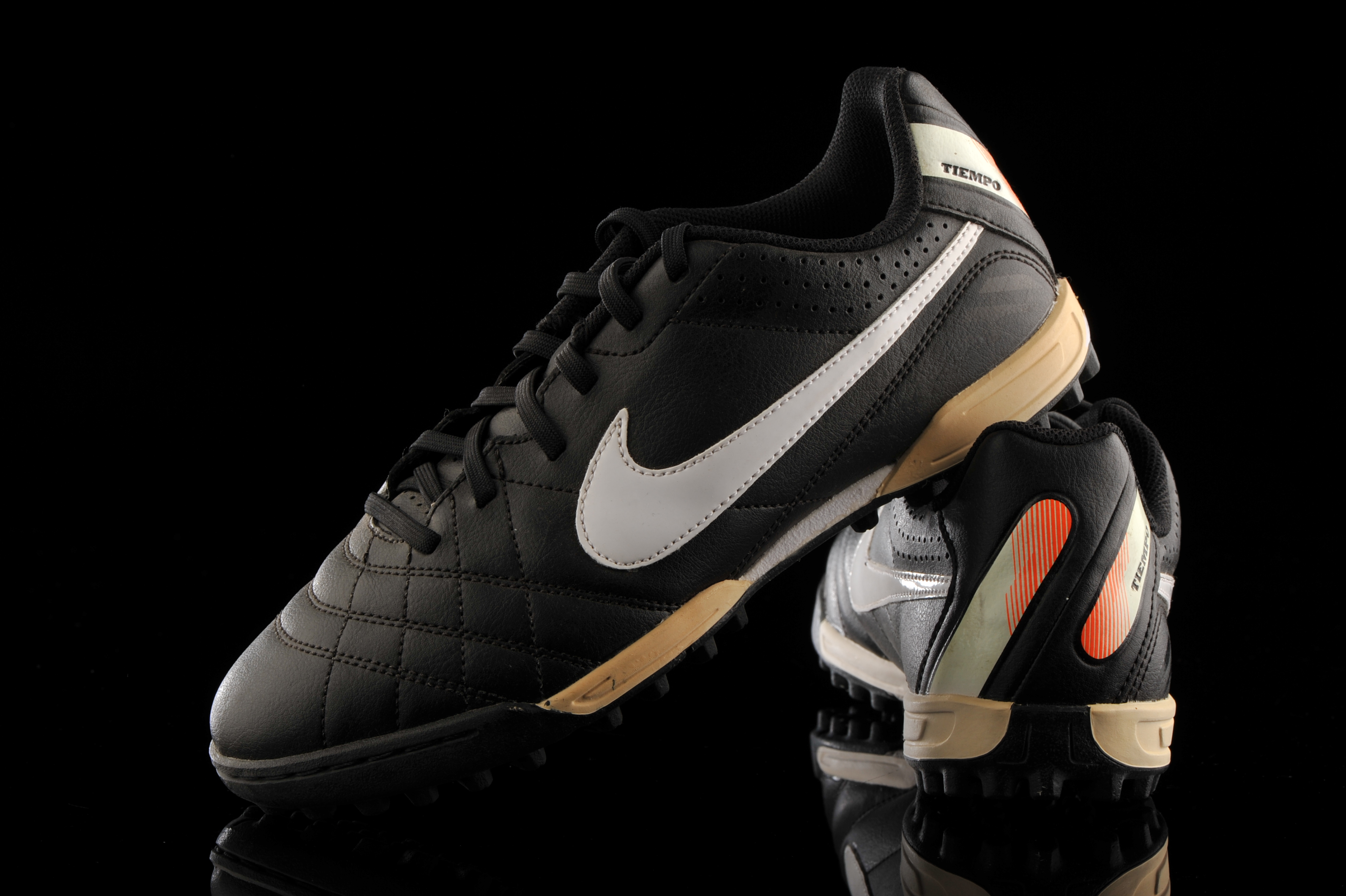 nike tiempo natural iv leather