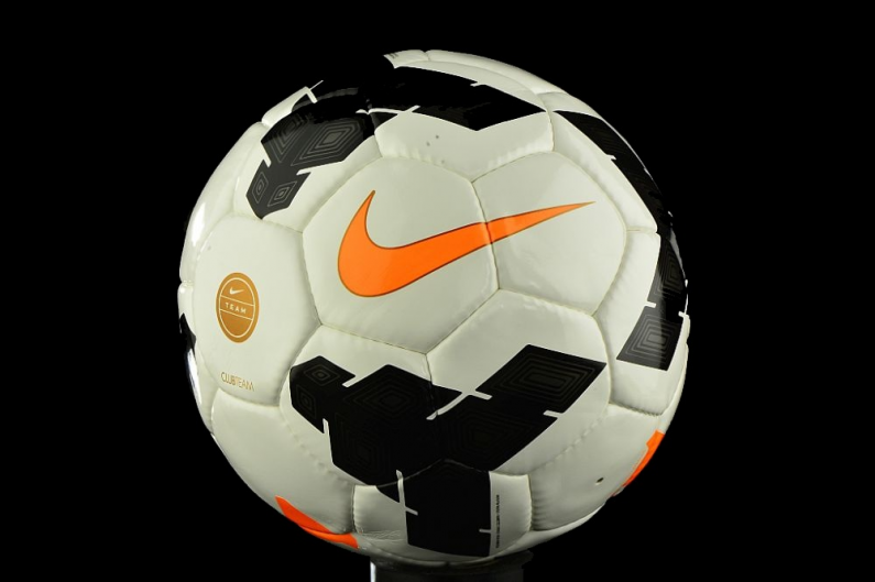 Ball Nike Club Team SC2283-107 size 5 