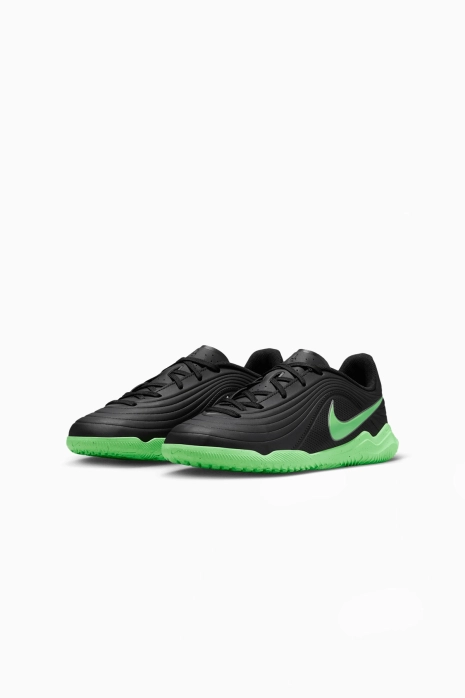 Halówki Nike Tiempo Maestro Club IC Junior - Czarny