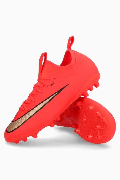 Бутсы Nike Zoom Mercurial Vapor 17 Academy AG Junior - красный