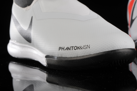 Tenis best sale futsal phantom