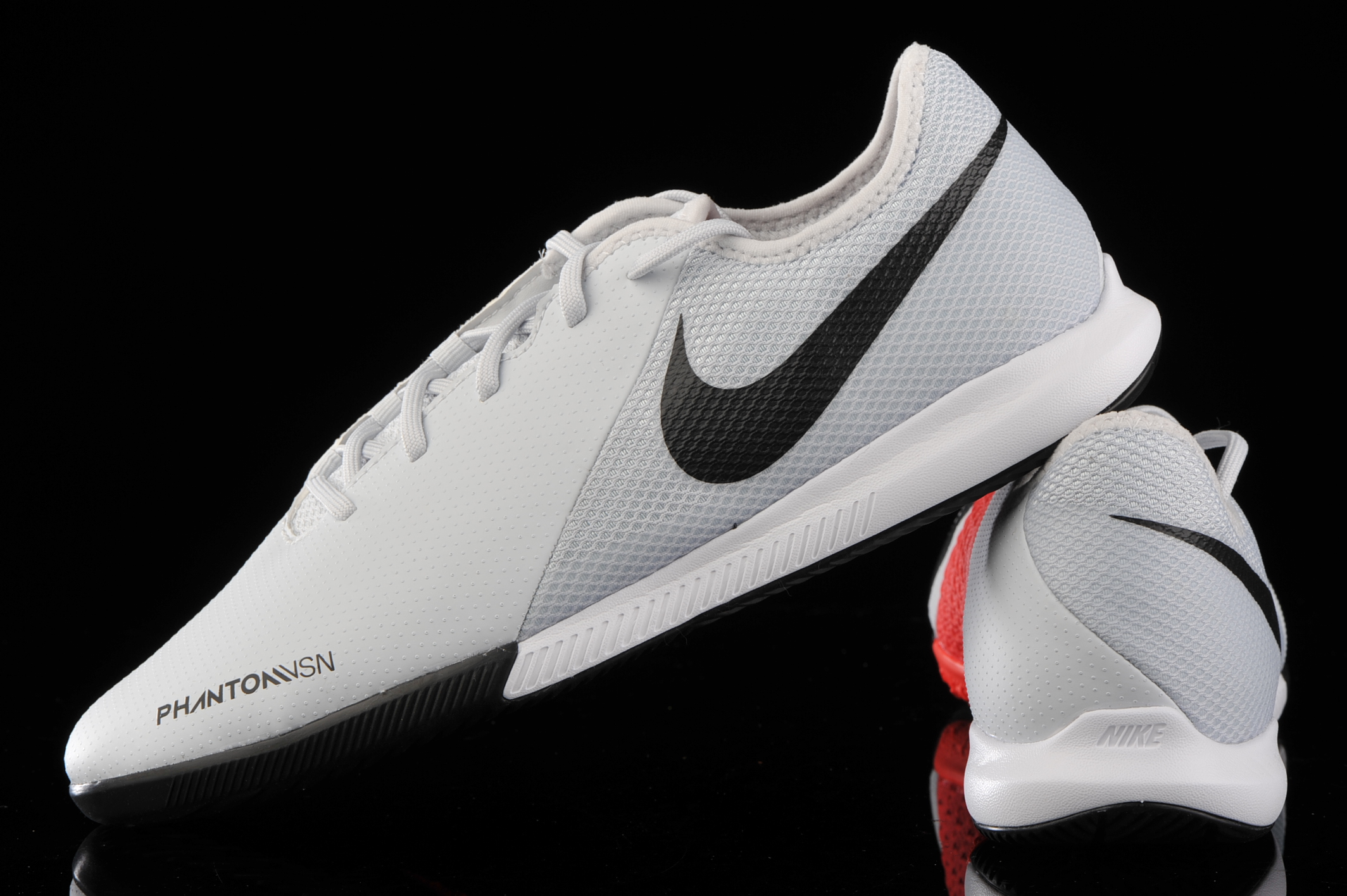Pensar piloto Edición Nike Phantom VSN Academy IC | R-GOL.com - Football boots & equipment