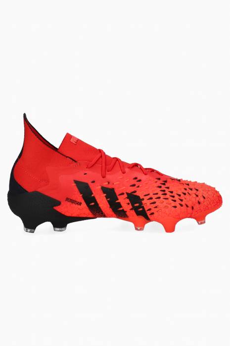  Predator Freak 1 FG 300 J レッド Бутсы adidas Predator Freak.1 FG - красный | Футбольная обувь