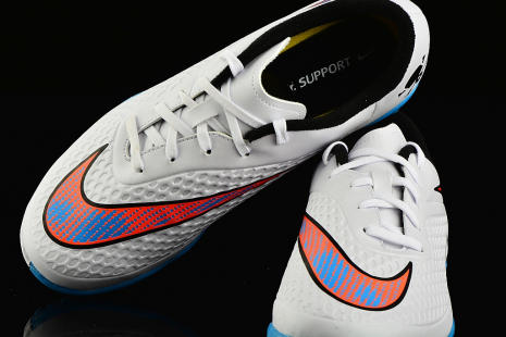 Nike hypervenom phantom futsal hotsell