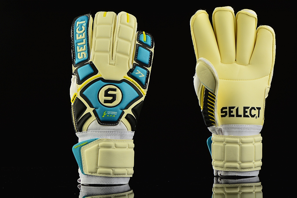 Goalkeeper gloves - 77 Super Grip