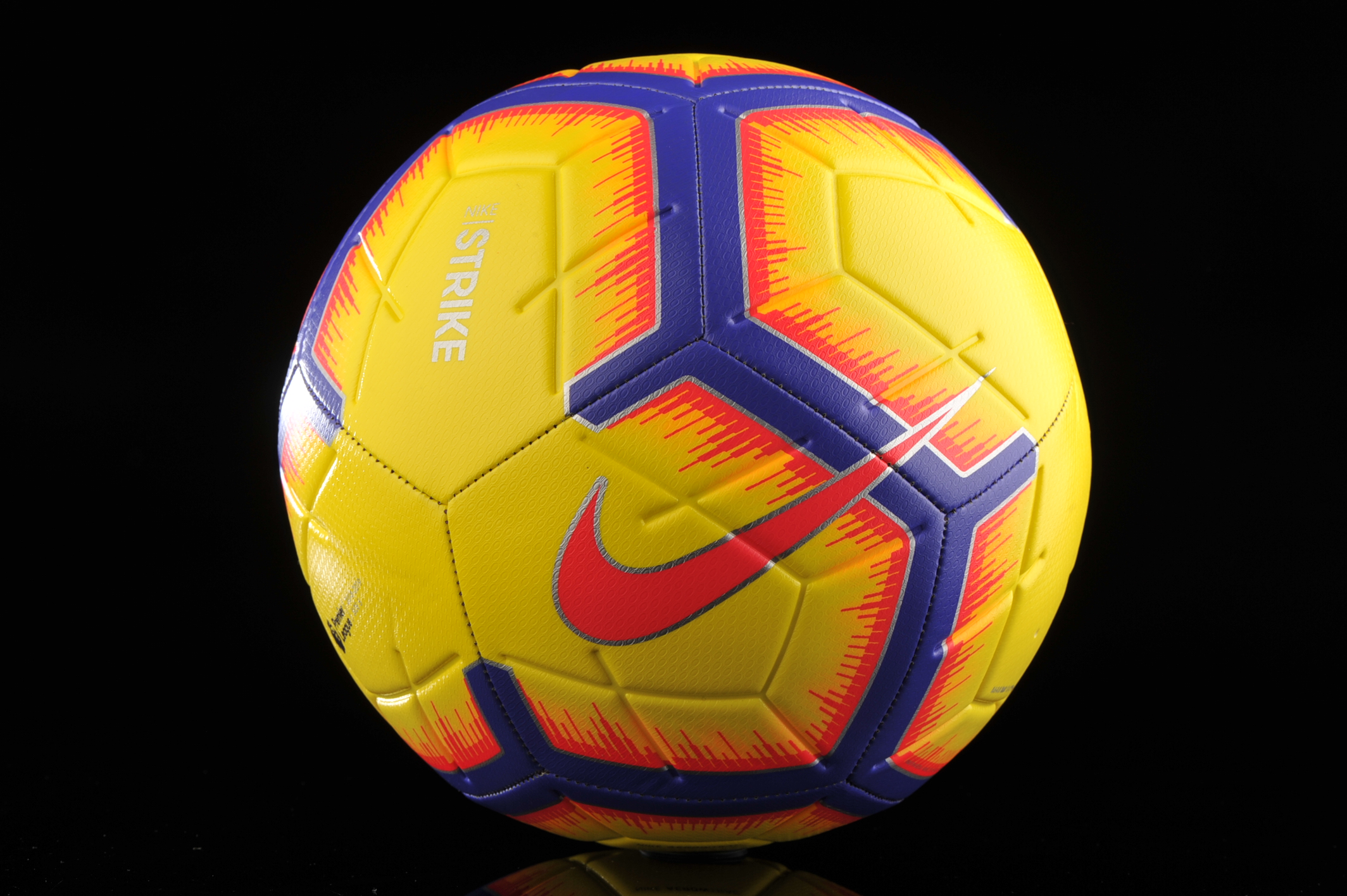 nike strike pl