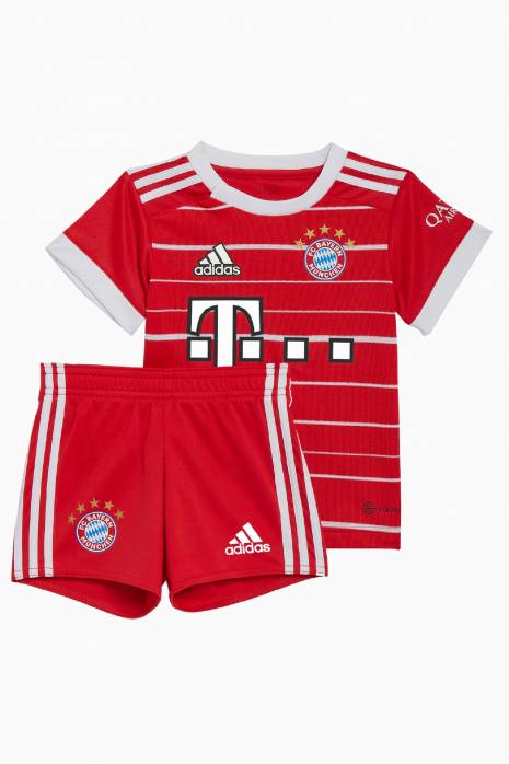 Σετ Ποδοσφαιρικής Εμφάνισης adidas FC Bayern 22/23 Home Little Kids