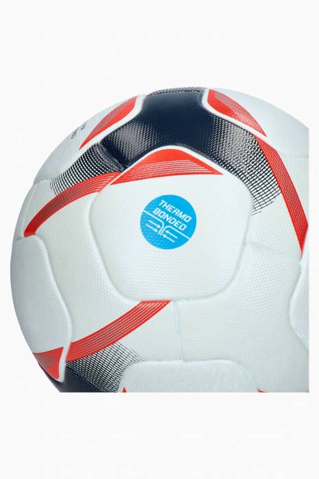 Revolution Thermobonded ballon de foot