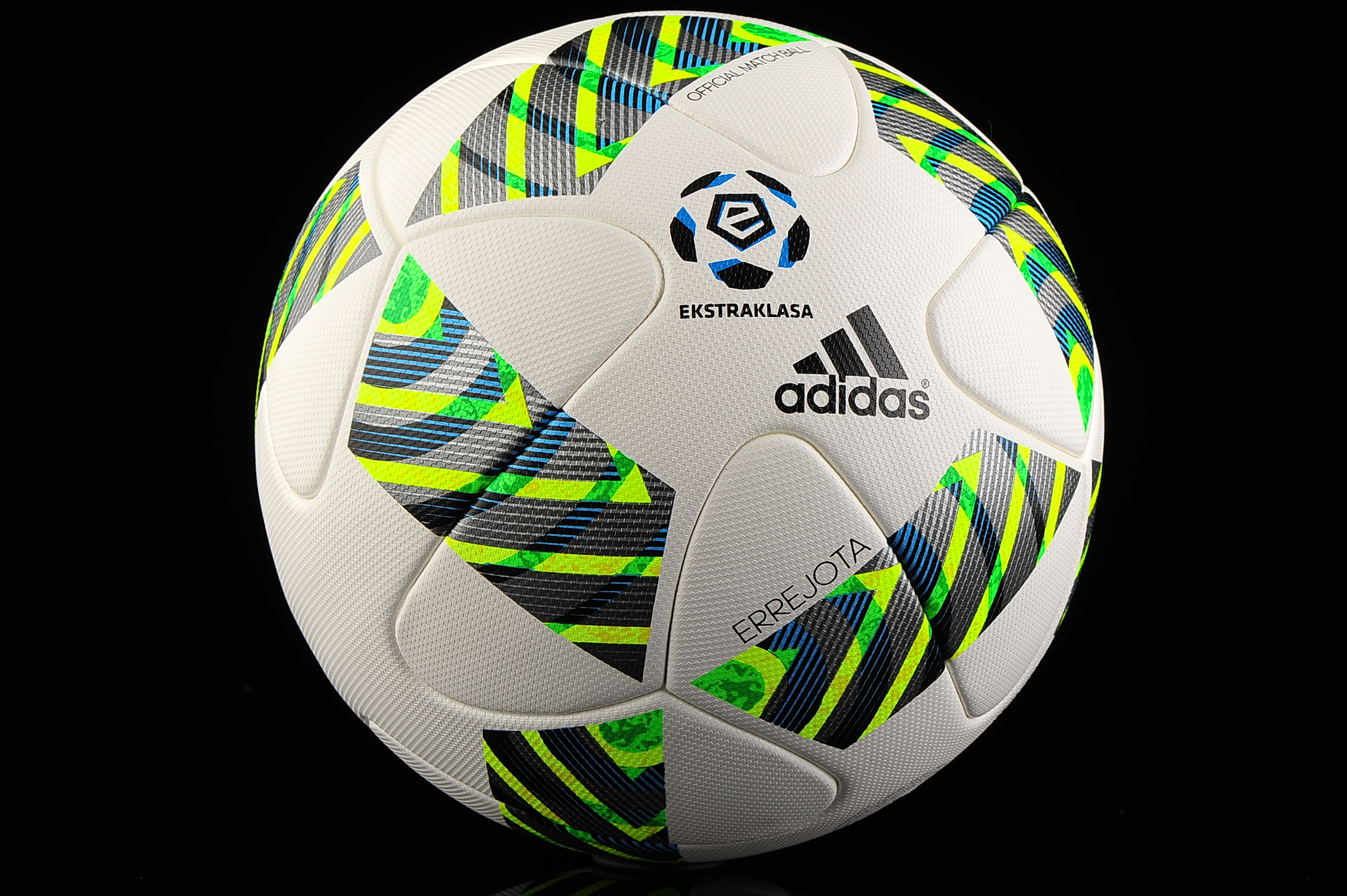 Ball Adidas Errejota OMB AX7582 size 5 | R-GOL.com - Football boots & equipment
