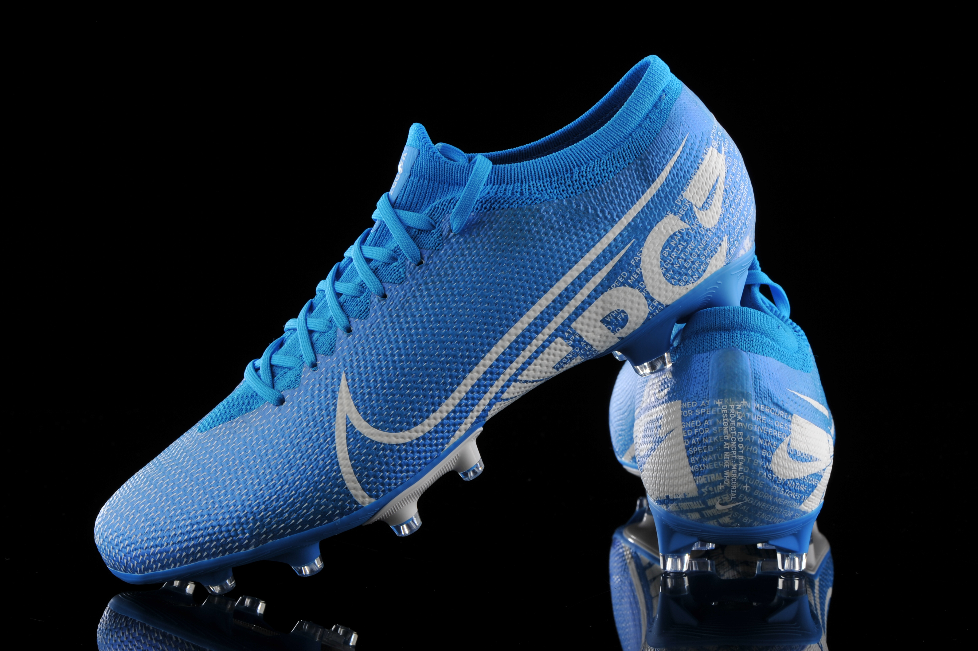 Details about Nike Mercurial Vapor 13 Pro FG Soccer Cleats.