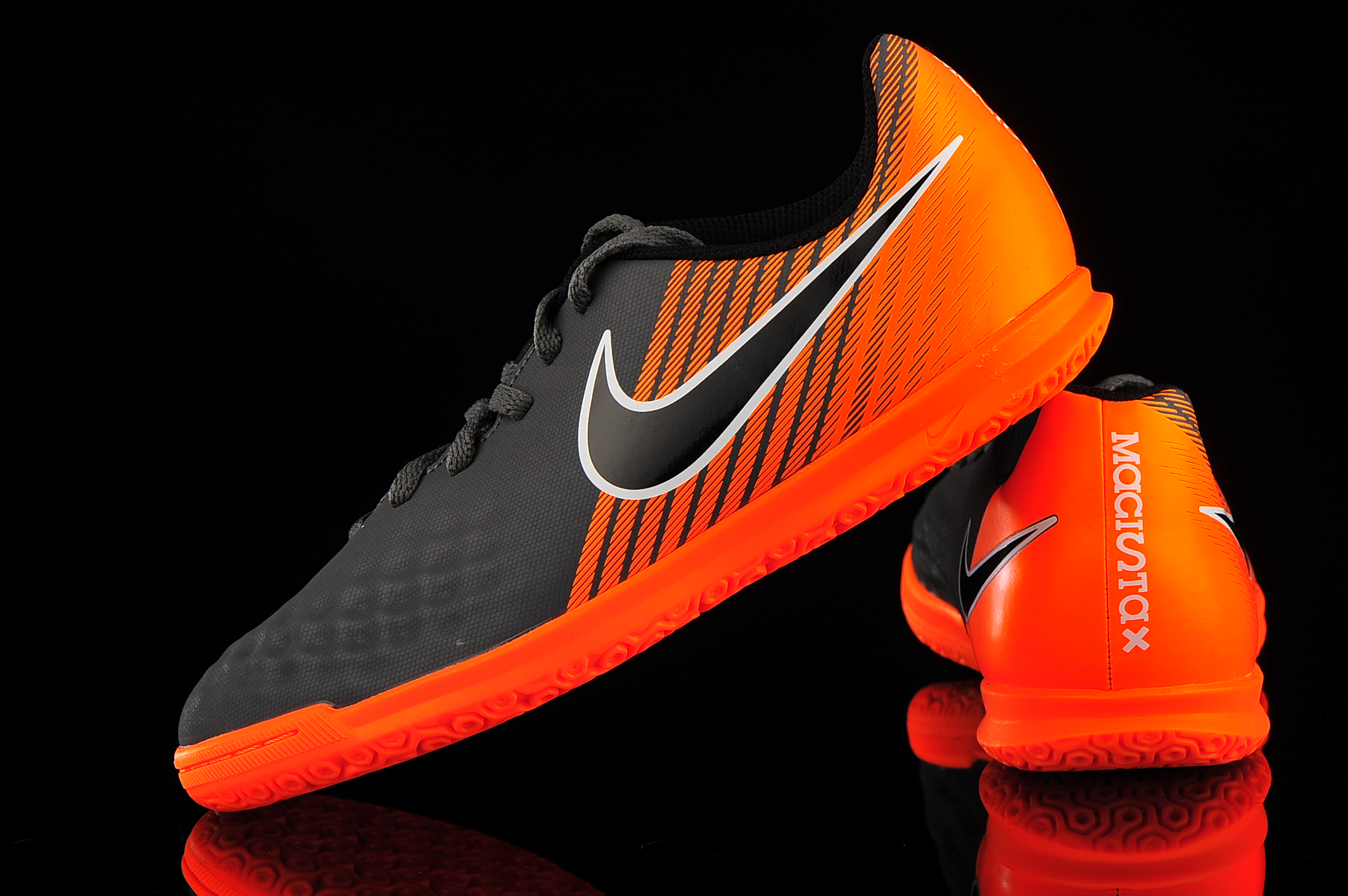 Nike Magista Obra 2 Club IC Junior AH7316-080 | R-GOL.com - Football boots  \u0026 equipment