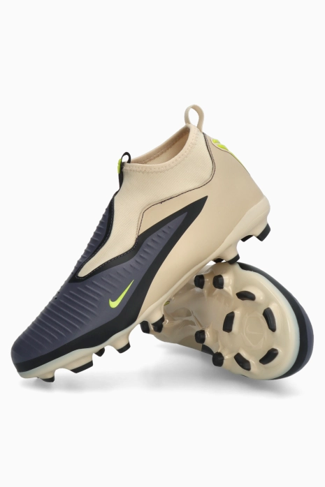 Cleats Nike Phantom 6 High Academy Kobe Bryant FG/MG Junior