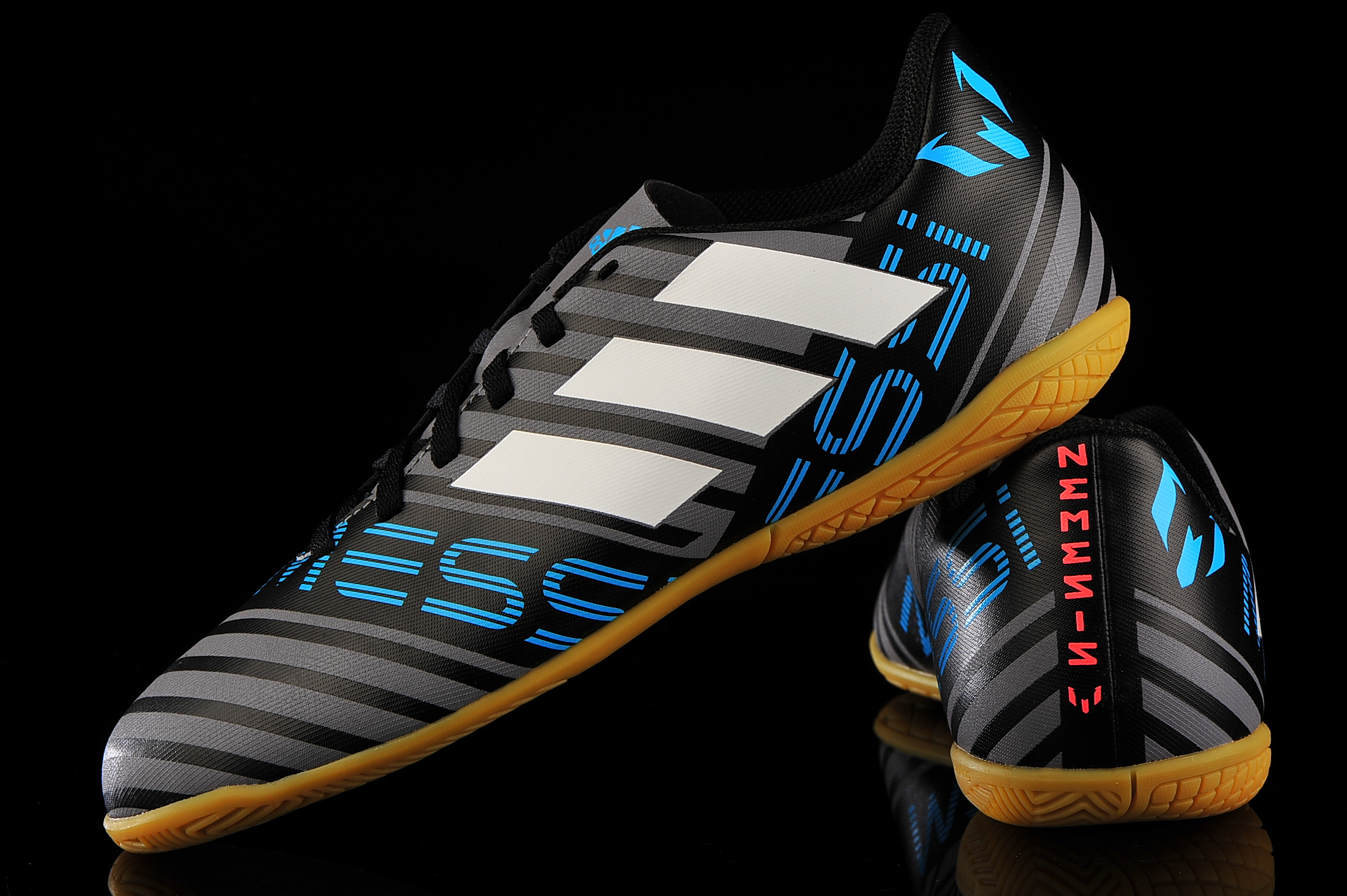 mejilla agujas del reloj Sinewi adidas Nemeziz Messi Tango 17.4 IN Junior | R-GOL.com - Football boots &  equipment