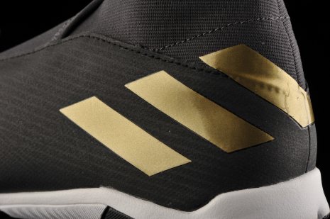 Adidas nemeziz laceless clearance black