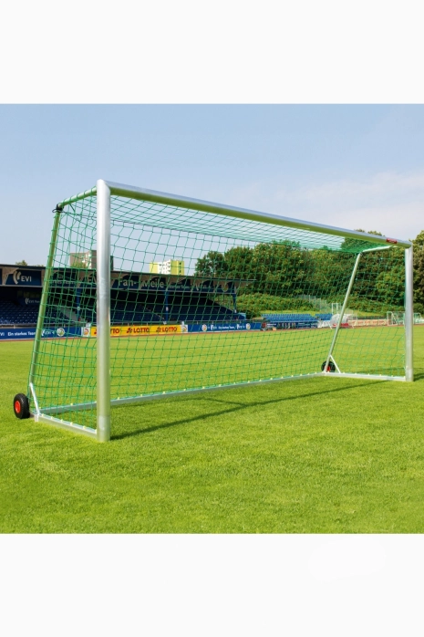 Bramka Sportpoland Jednoczęściowa Z Kołami Eco Goal (wym. 3 x 2 m)