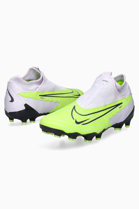 Ghete de fotbal Nike Phantom GX Academy DF FG/MG | Magazin de