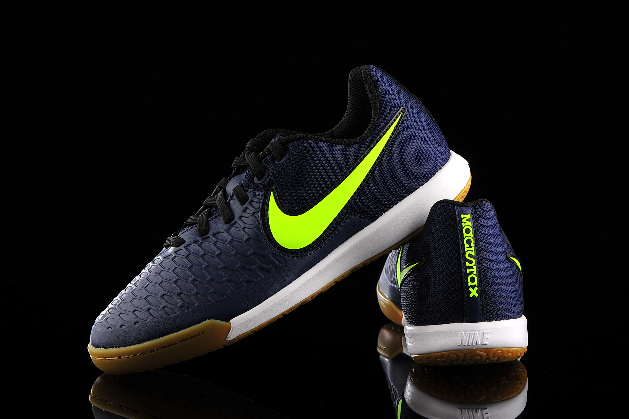 Nike MagistaX Pro IC Junior 807413-479 | R-GOL.com - Football boots \u0026  equipment