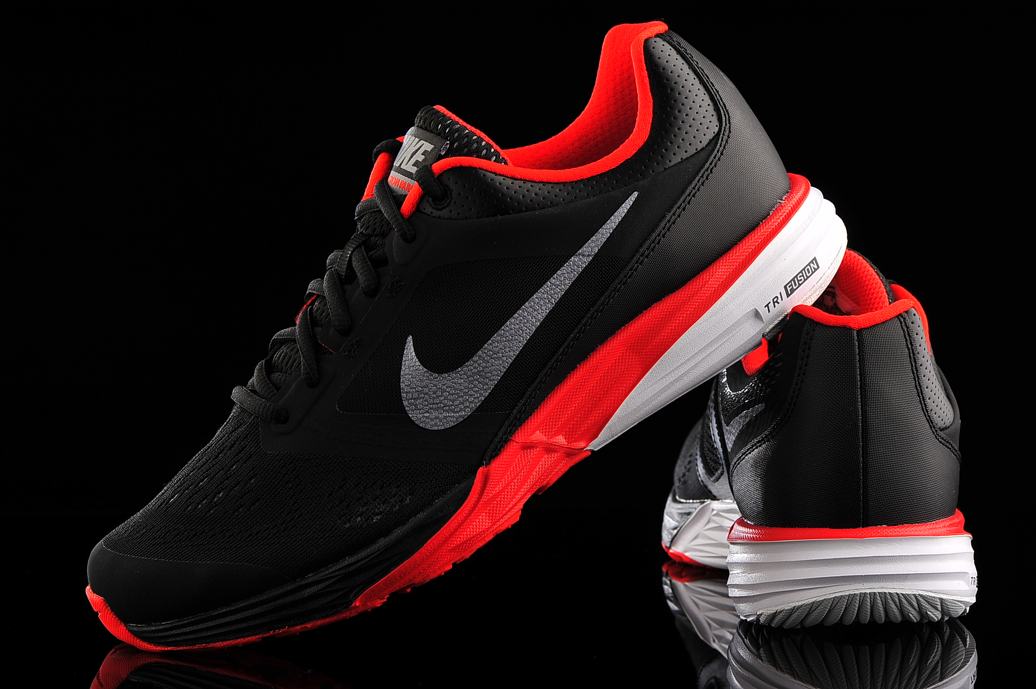 Nike Tri Fusion Run 749170-010 | R-GOL 