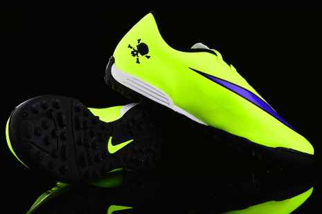 nike hypervenom phade tf