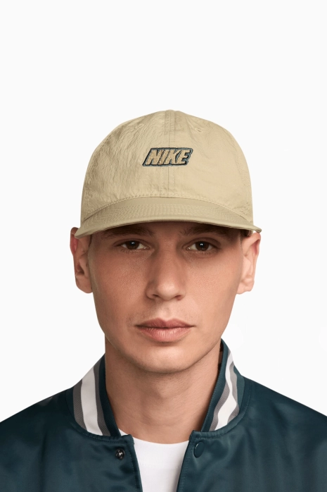 Gorra Nike Club - Beige