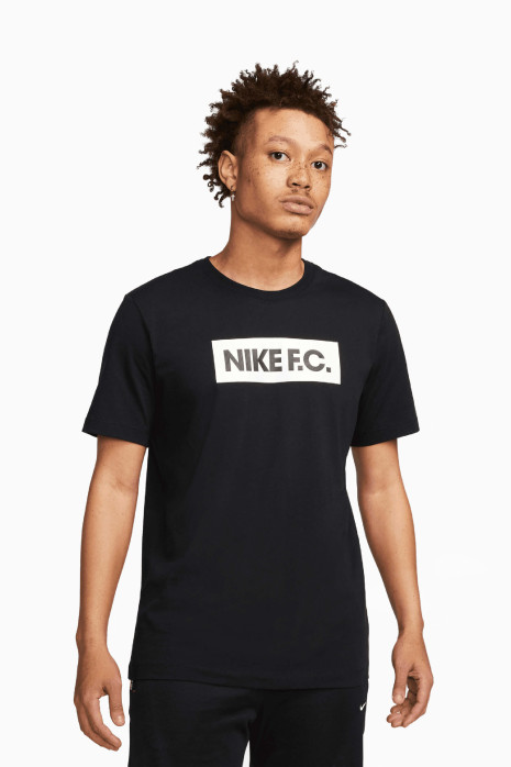Tričko Nike F.C. Essentials