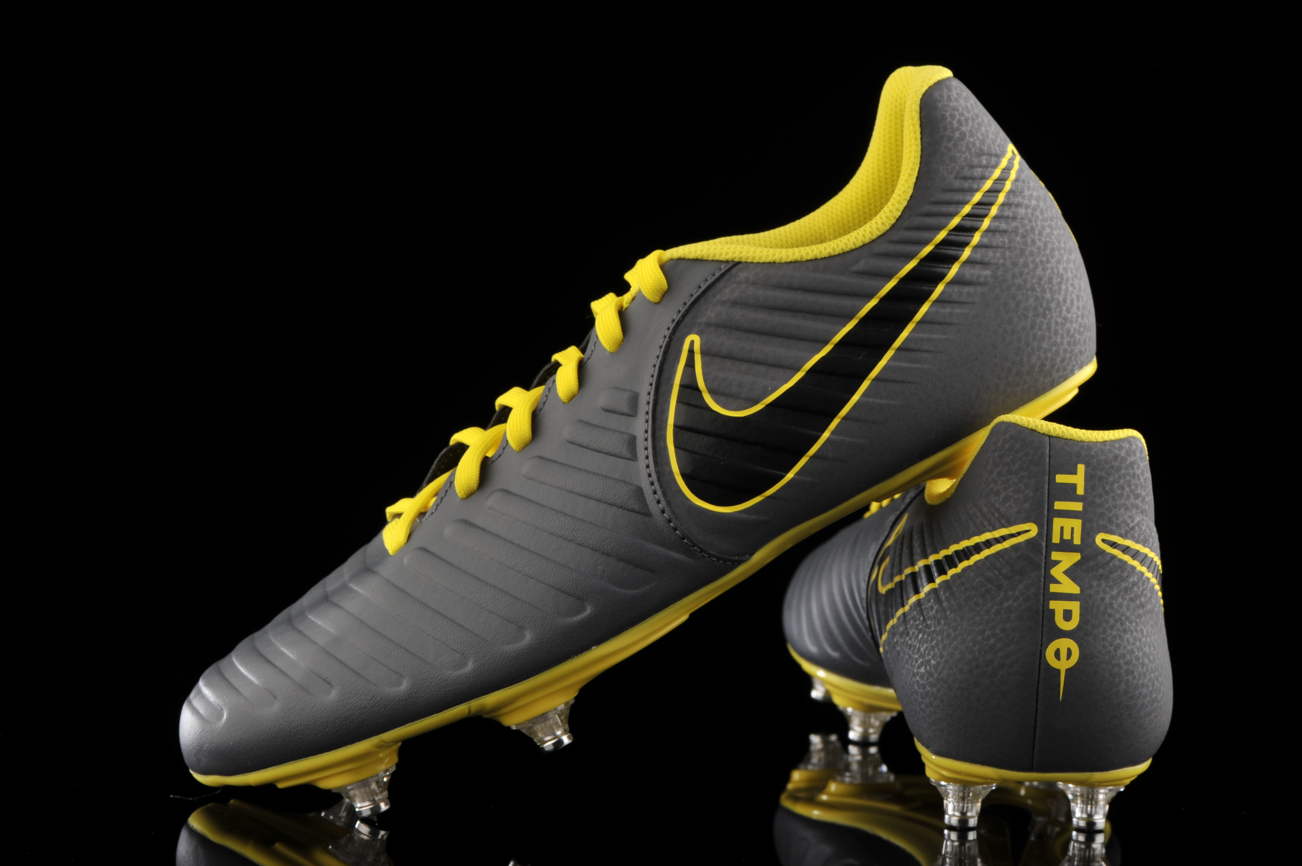 Nike Tiempo Legend 7 Club SG | R-GOL.com - Football boots \u0026 equipment