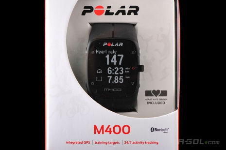 Pulsometer Polar M400 HR Black z GPS   - Football boots &  equipment
