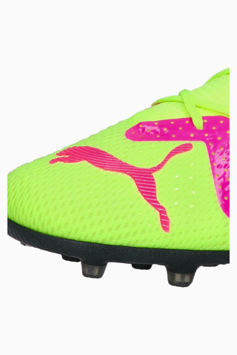 Puma shoes on sale for football