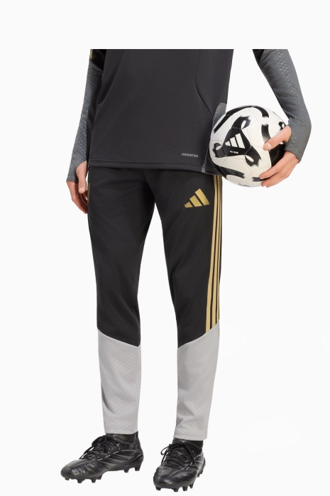 Спортно долнище adidas Juventus FC 26/27 Competition Training - черен